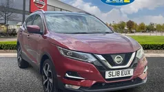 Red Used 2017 Nissan Qashqai Tekna SUV | £10,990 (Fair price)