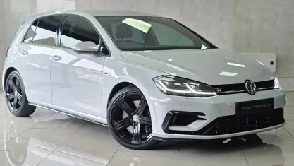 Used VW Golf VII R 300 HP (220 kW) 2020 Hatchback