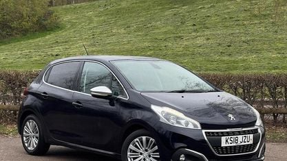 Używany Peugeot 208 Allure 82 KM (60 kW) 2018 Hatchback