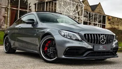 Begagnad Mercedes C63 AMG Premium Plus 510 HK (375 kW) 2019 Grå Sportkupé