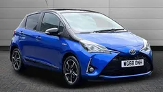 Blue Used 2019 Toyota Yaris Hybrid Hatchback | £11,795 (Fair price)