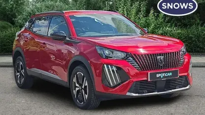 Used Peugeot 2008 Allure 131 HP (96 kW) 2024 Red SUV