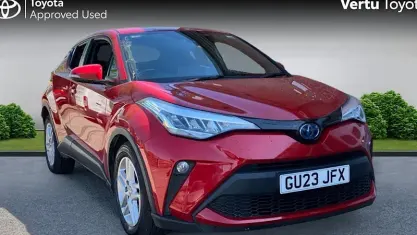 Używany Toyota C-HR 122 KM (89 kW) 2023 Czerwony SUV