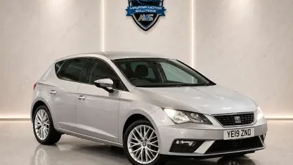 Used Seat Leon SE Dynamic 116 HP (85 kW) 2020 Hatchback