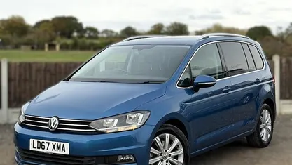 Blue Used 2017 VW Touran SEL MPV | £15,990 (Fair price)