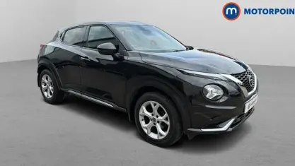 Used Nissan Juke N-Connecta 114 HP (83 kW) 2021 Black SUV