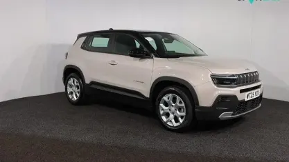 Used Jeep Avenger Altitude 101 HP (74 kW) 2025 Beige/black SUV