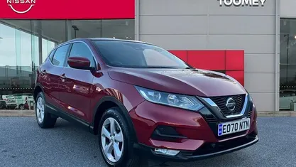 Used Nissan Qashqai Acenta Premium 160 HP (117 kW) 2020 Red SUV