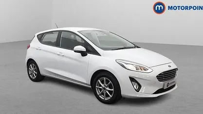 Used Ford Fiesta Zetec 86 HP (63 kW) 2019 White Hatchback