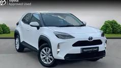 Used 2025 Toyota Yaris Hybrid Estate | £18,380 (Super price)