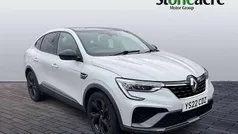 White Used 2022 Renault Arkana R.S. SUV | £17,995 (Fair price)