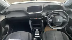 White Used 2021 Peugeot e-208 Allure Hatchback | £12,976 (Fair price)
