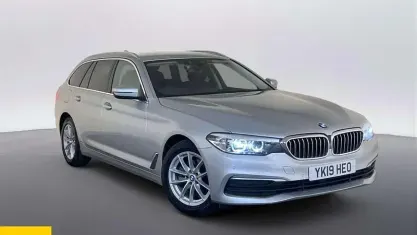 Używany BMW 520 Comfort Edition 190 KM (139 kW) 2019 Srebrny Kombi