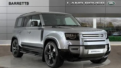 Used Land Rover Defender HSE Dynamic 300 HP (220 kW) 2024 SUV