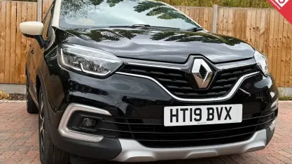 Used Renault Captur GT-Line 90 HP (66 kW) 2019 Black SUV