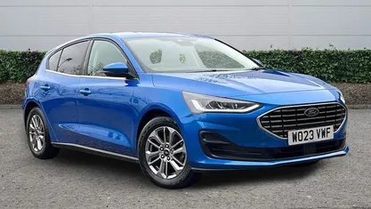 Used Ford Focus Titanium 125 HP (91 kW) 2023 Blue Hatchback