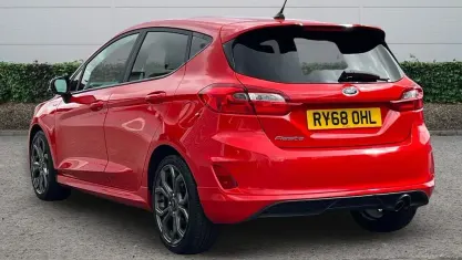 Used Ford Fiesta ST-Line 101 HP (74 kW) 2019 Red Hatchback