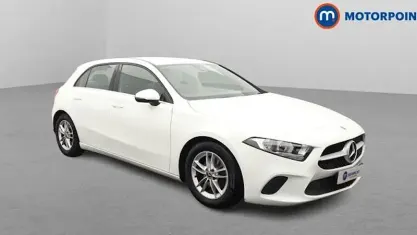 Used Mercedes A180 SE 136 HP (100 kW) 2020 White Hatchback
