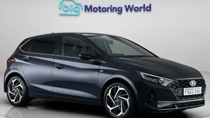 Używany Hyundai i20 Premium 101 KM (74 kW) 2023 Szary Hatchback