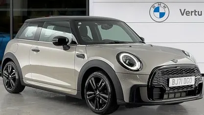 Used Mini Cooper Hatch 136 HP (100 kW) 2022 Hatchback