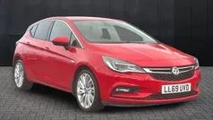 Red Used 2019 Vauxhall Astra Hatchback | £8,995 (Fair price)