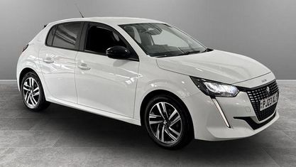 Używany Peugeot 208 Active+ 75 KM (55 kW) 2023 Hatchback