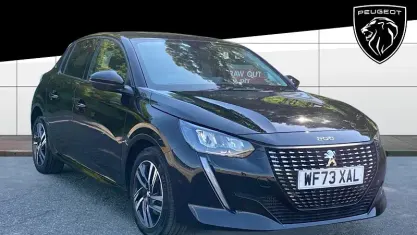 Used Peugeot 208 Allure+ 102 HP (75 kW) 2023 Other Hatchback