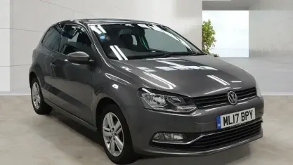 Used VW Polo Edition 60 HP (44 kW) 2017 Grey Hatchback