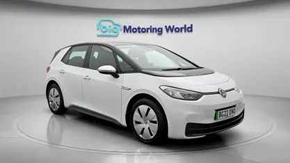 Used VW ID.3 Pro Performance 150 kW (204 HP) 2021 White Hatchback