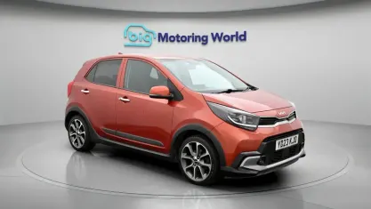 Używany Kia Picanto X-Line 67 KM (49 kW) 2023 Pomarańczowy Hatchback