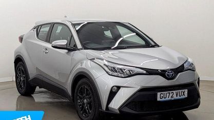 Używany Toyota C-HR 122 KM (89 kW) 2022 Srebrny SUV