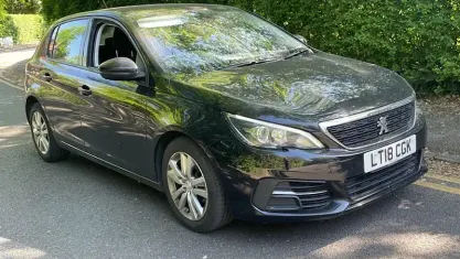 Usado Peugeot 308 Active 99 HP (72 kW) 2016 Citadino
