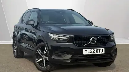 Used Volvo XC40 R-Design 163 HP (119 kW) 2021 Black SUV