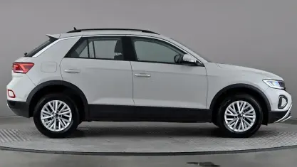 Used VW T-Roc Life 110 HP (80 kW) 2023 Grey SUV