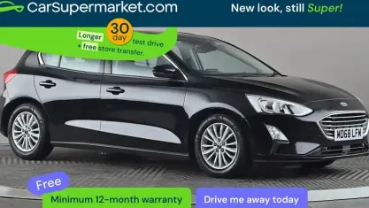 Begagnad Ford Focus Titanium 125 HK (91 kW) 2019 Svart Halvkombi