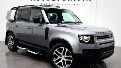 Used 2024 Land Rover Defender SE Dynamic Estate | £56,490 (Good price)