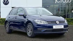 Blue Used 2018 VW Golf VII SE Hatchback | £14,058 (Fair price)