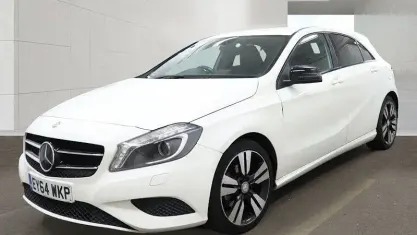 Used Mercedes A180 122 HP (89 kW) 2014 White Hatchback