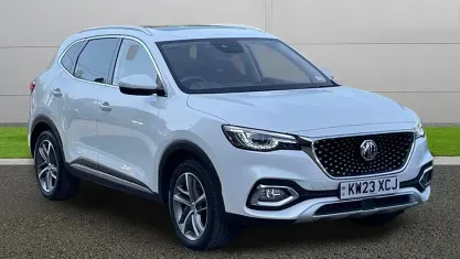 Second-hand MG HS Exclusive 162 CP (119 kW) 2023 Alb SUV