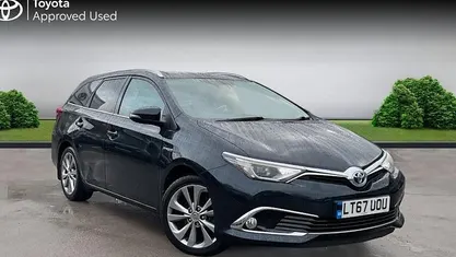 Used 2017 Toyota Auris Touring Sports Estate | £13,383 (Fair price)