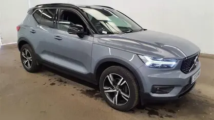 Used Volvo XC40 R-Design 163 HP (119 kW) 2021 SUV