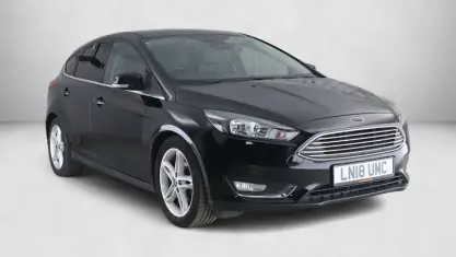Used Ford Focus Titanium 101 HP (74 kW) 2017 Black Hatchback