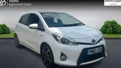 Used Toyota Yaris Trend 101 HP (74 kW) 2014 White Hatchback