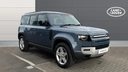 Used 2022 Land Rover Defender SE Estate | £50,037 (Fair price)