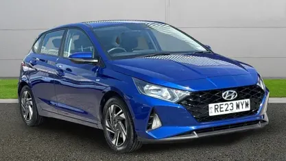 Used Hyundai i20 SE 101 HP (74 kW) 2023 Blue Hatchback