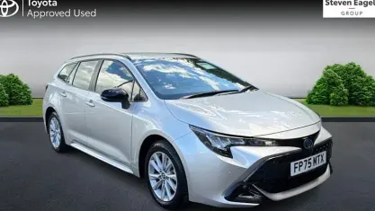 Used Toyota Corolla 140 HP (102 kW) 2025 Silver Estate