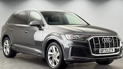 Used Audi Q7 Black Edition 231 HP (169 kW) 2023 Daytona gray pearl effect/daytona gray pearl effec SUV