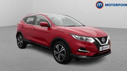 Red Used 2020 Nissan Qashqai N-Connecta SUV | £12,549 (Fair price)