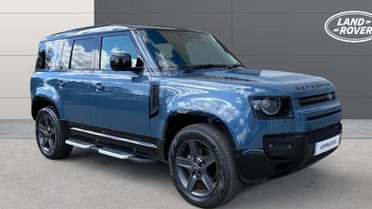 Begagnad Land Rover Defender SE Dynamic 249 HK (183 kW) 2025 SUV
