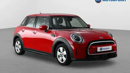 Used Mini Cooper Classic 136 HP (100 kW) 2022 Red Hatchback